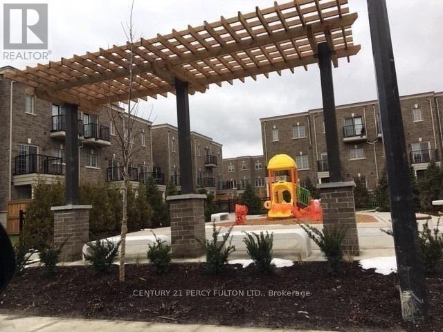 Photo 20 of 64 Ferris Square, Clarington ON