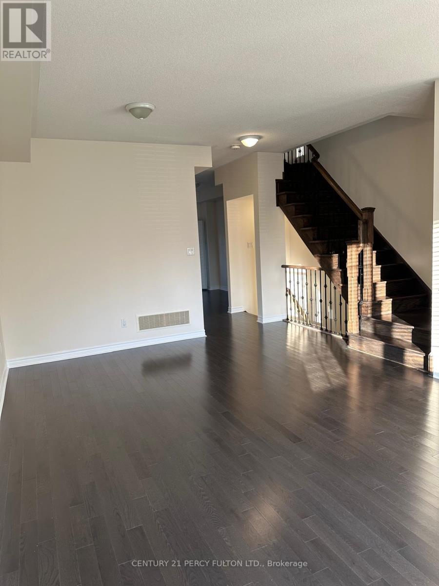 Photo 11 of 64 Ferris Square, Clarington ON