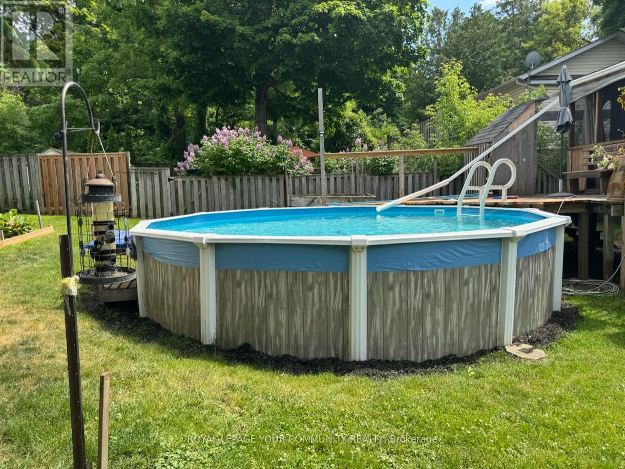 Photo 11 of 41 Pineway Avenue, Georgina ON