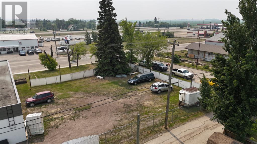 Photo 8 of 11136 101 Avenue, Fairview AB
