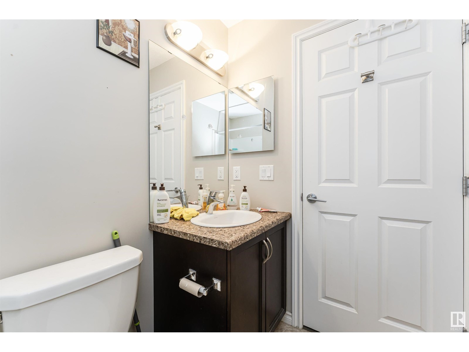 Photo 39 of 3722 9 St Nw, Edmonton AB