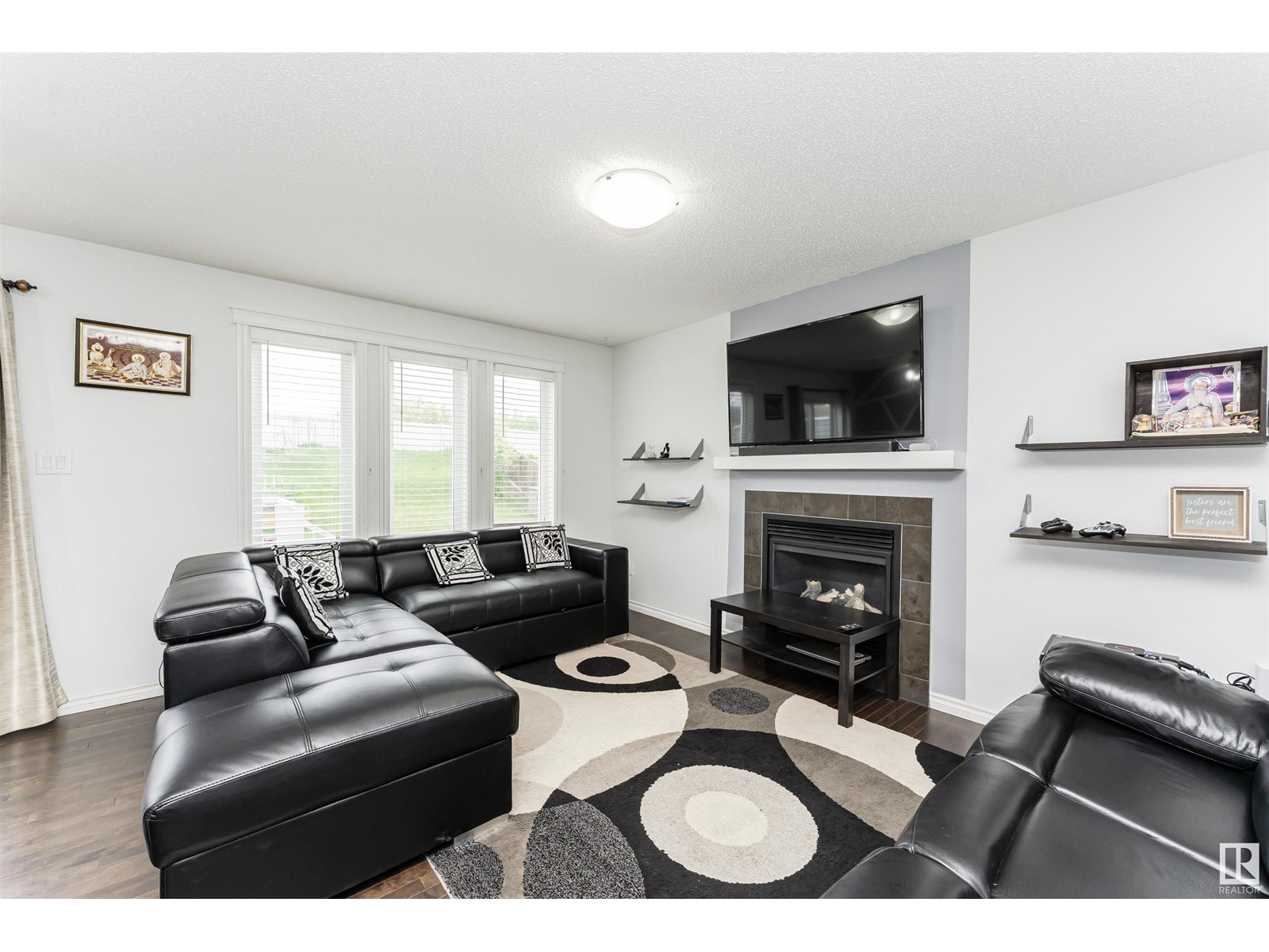 Photo 24 of 3722 9 St Nw, Edmonton AB