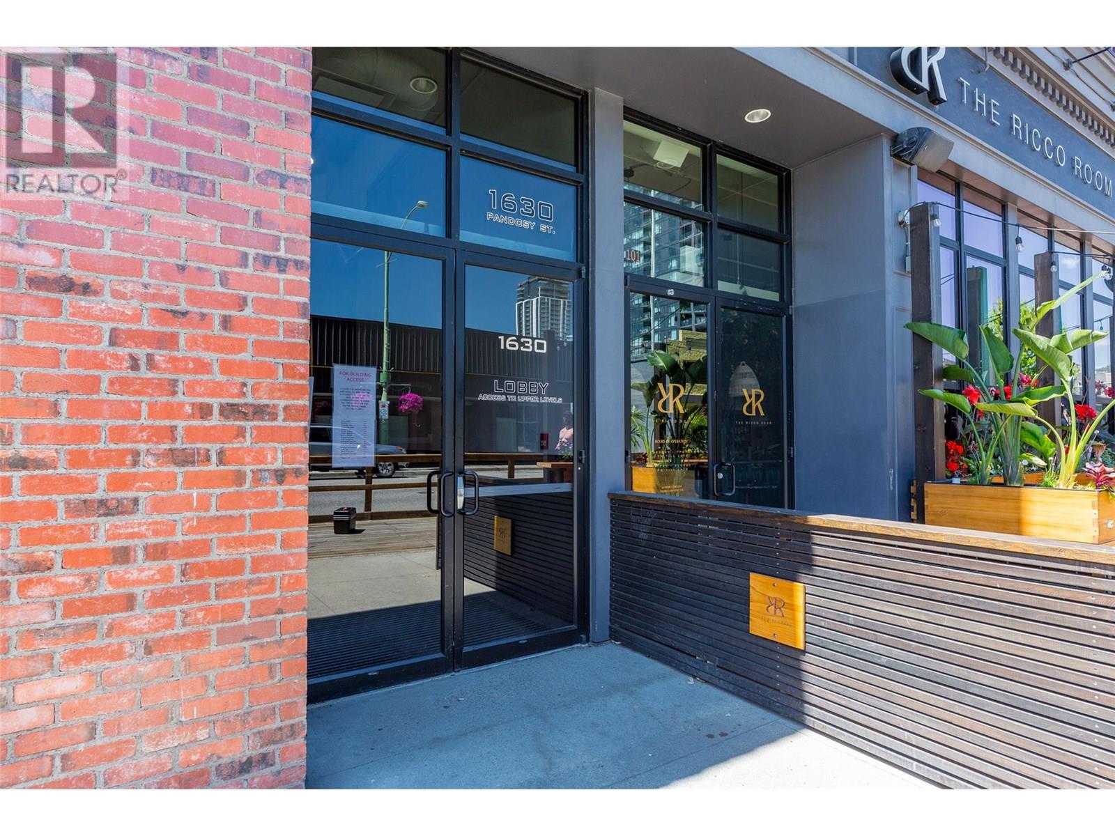 601 1630 Pandosy Street, Kelowna