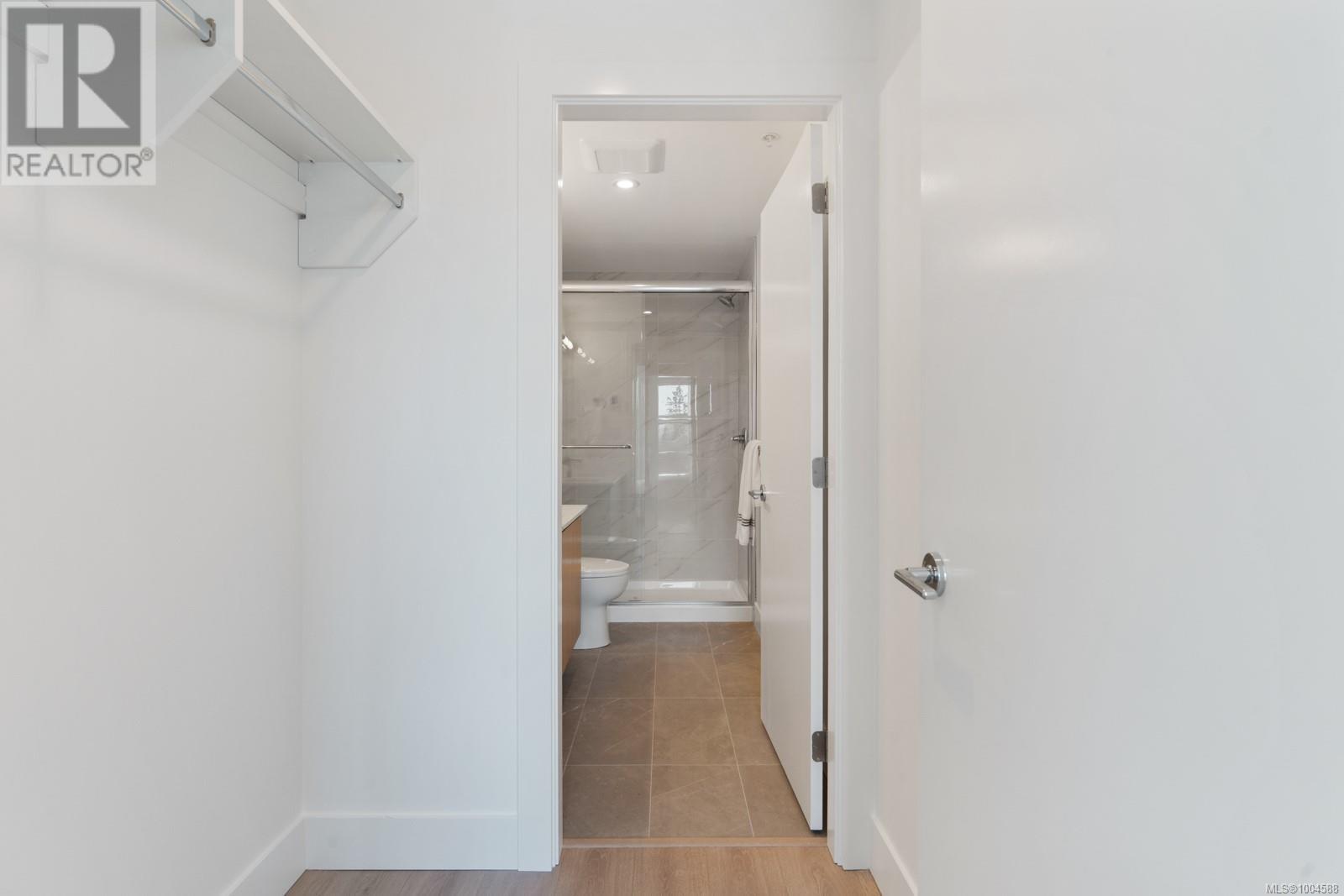 #404 258 HELMCKEN RD - 15