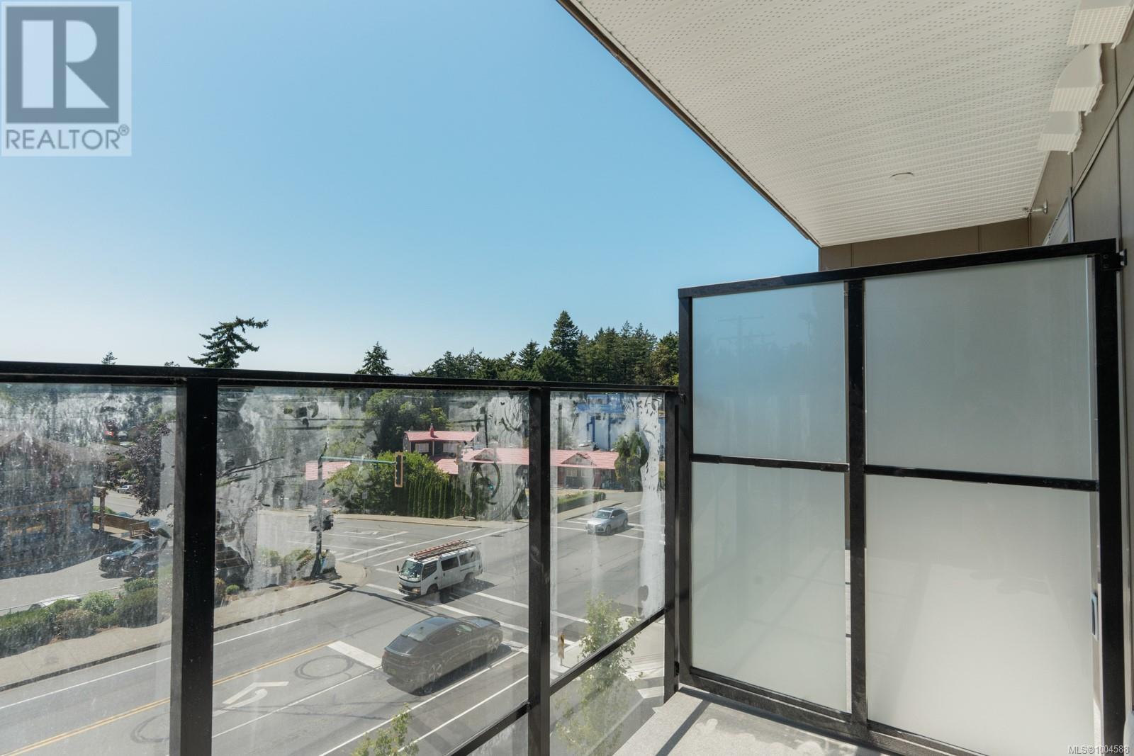 #404 258 HELMCKEN RD - 23