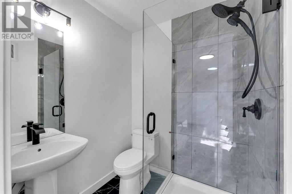 Single Family House for Sale in  Deer Ridge Way SE Deer Ridge Calgary 