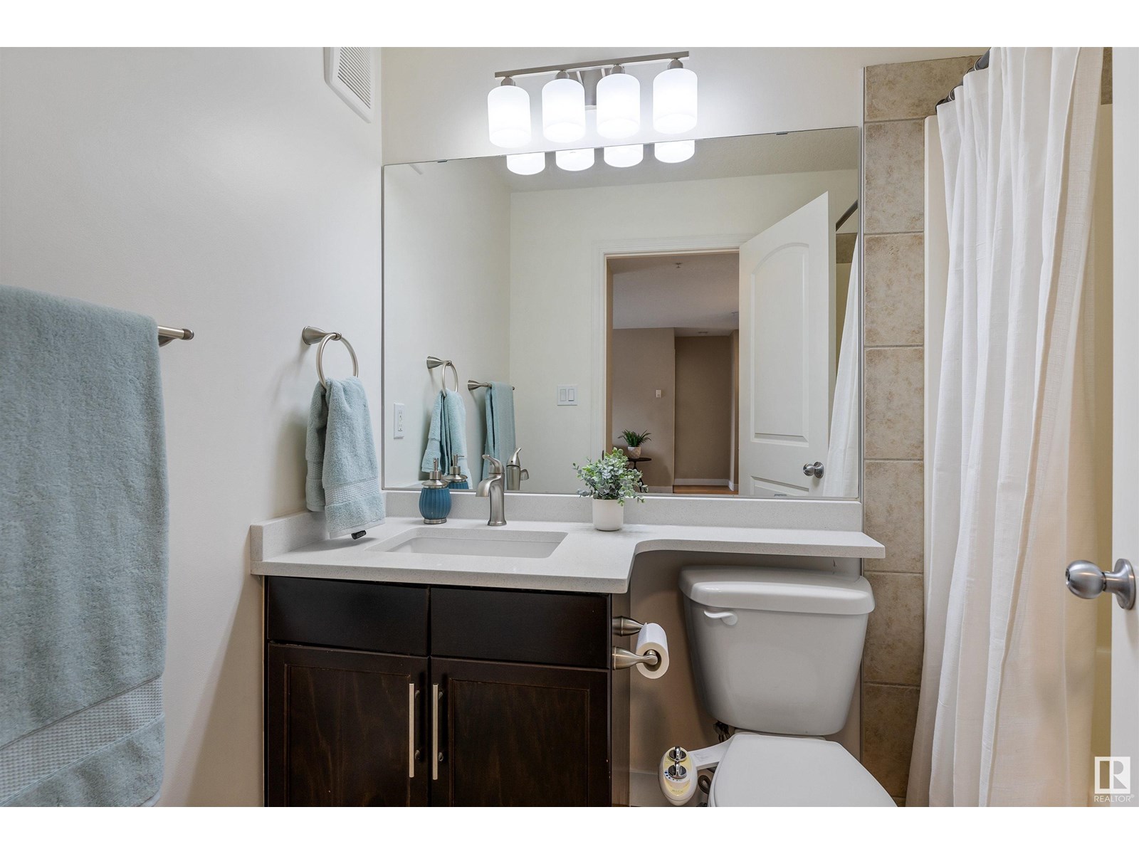Photo 18 of 305 1204 156 St Nw, Edmonton AB