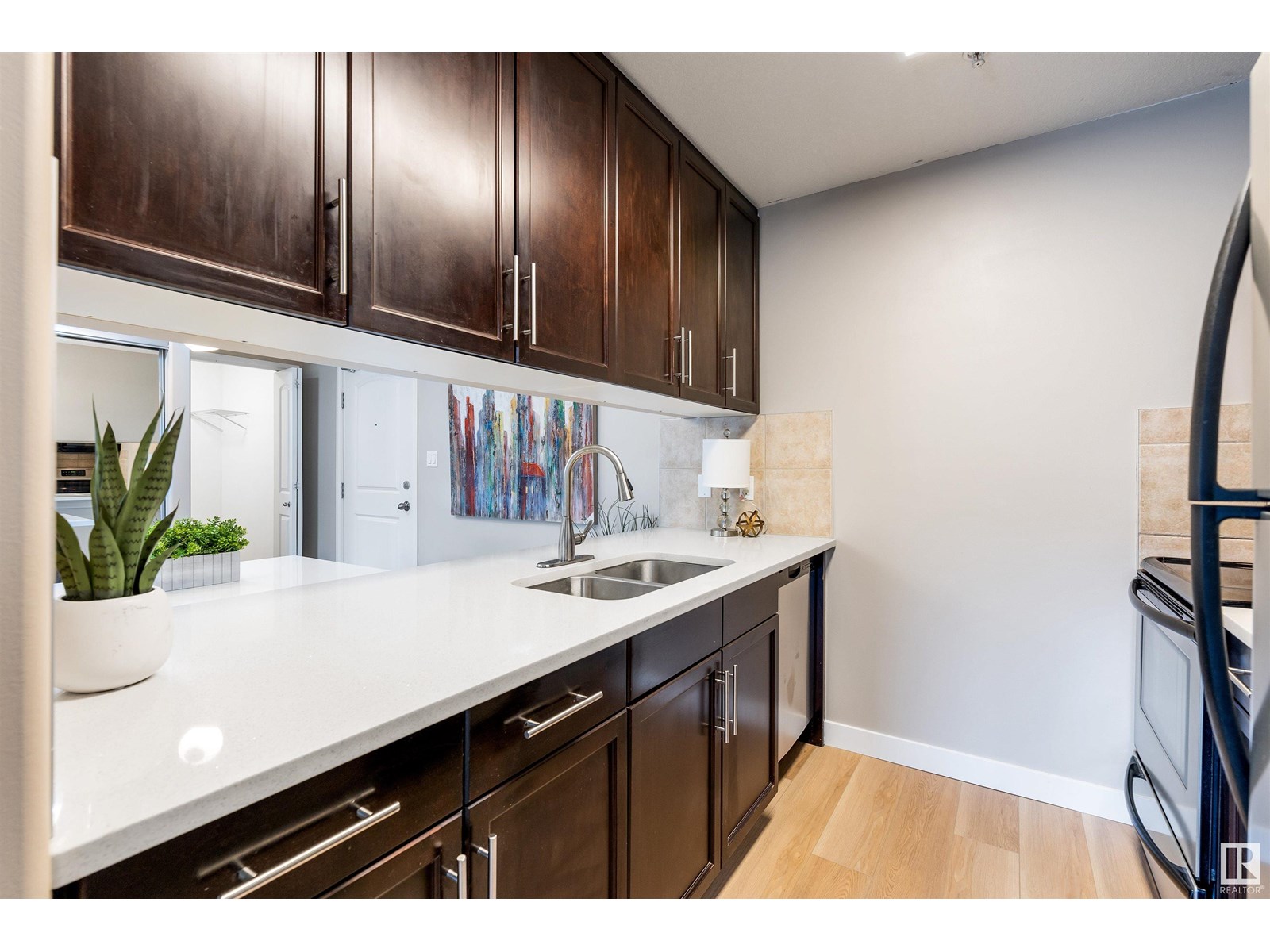 Photo 8 of 305 1204 156 St Nw, Edmonton AB