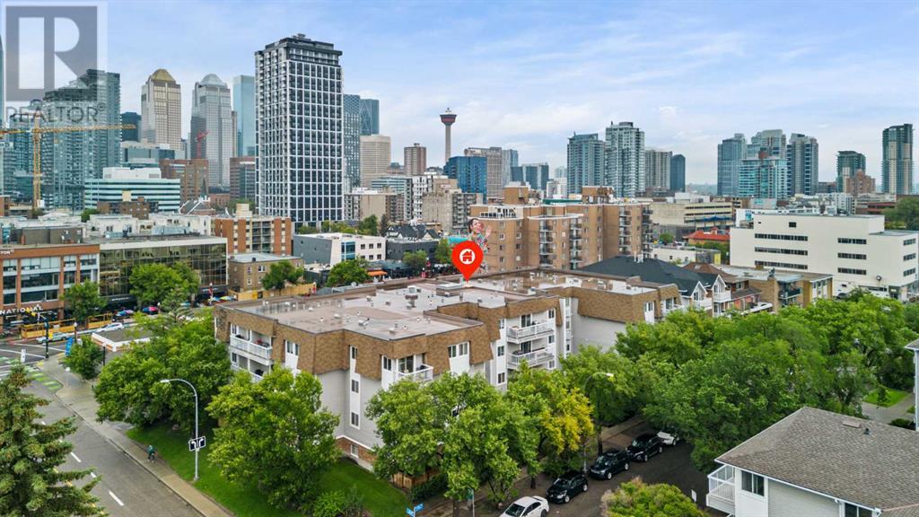 Single Family House for Sale in    Avenue SW Cliff Bungalow Calgary 