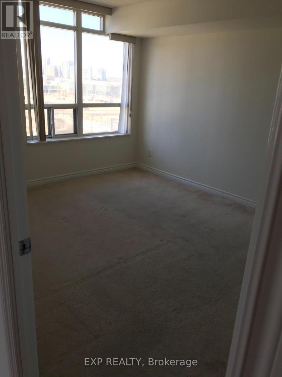 Photo 10 of 834 3888 Duke Of York Boulevard, Mississauga ON