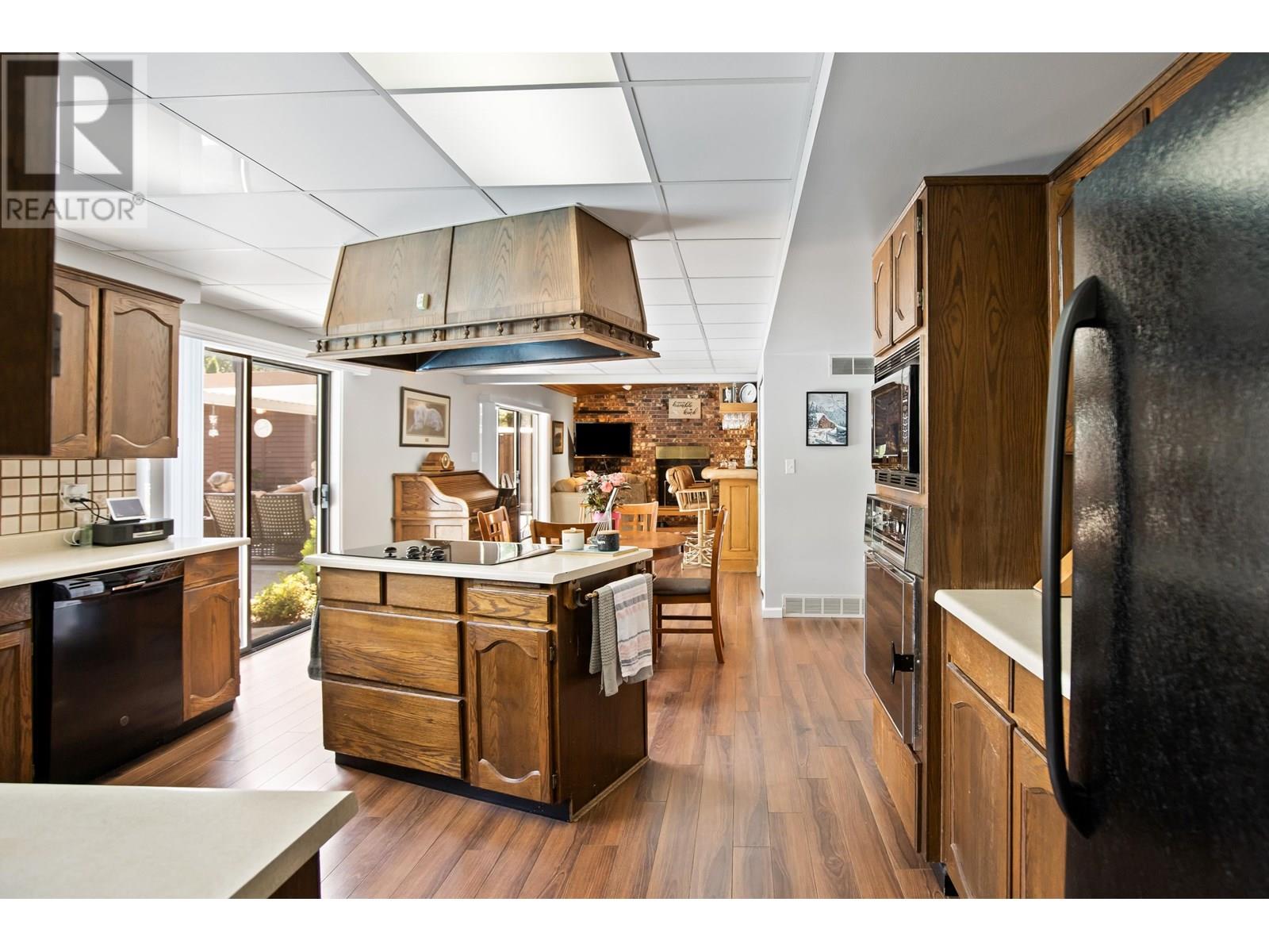 Photo 12 of 12222 Fletcher Street, Maple Ridge BC