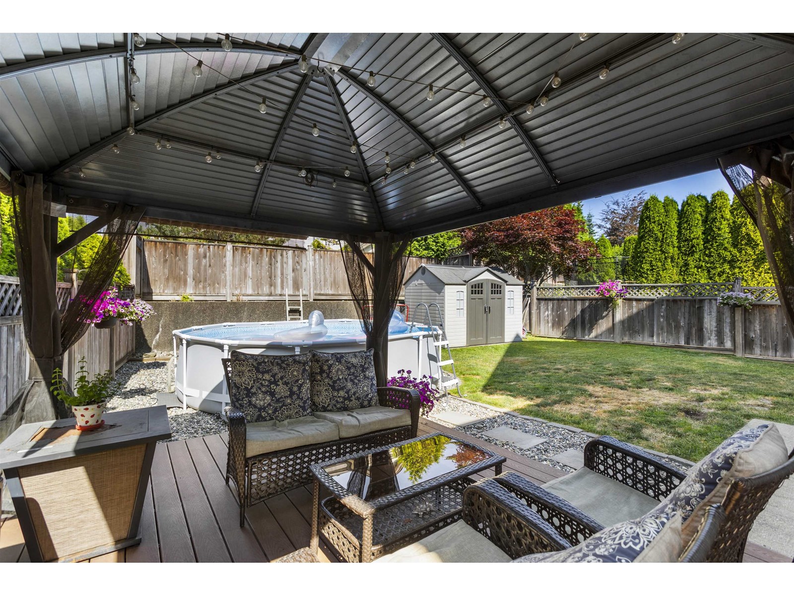 Photo 5 of 7065 208 A Street, Langley BC