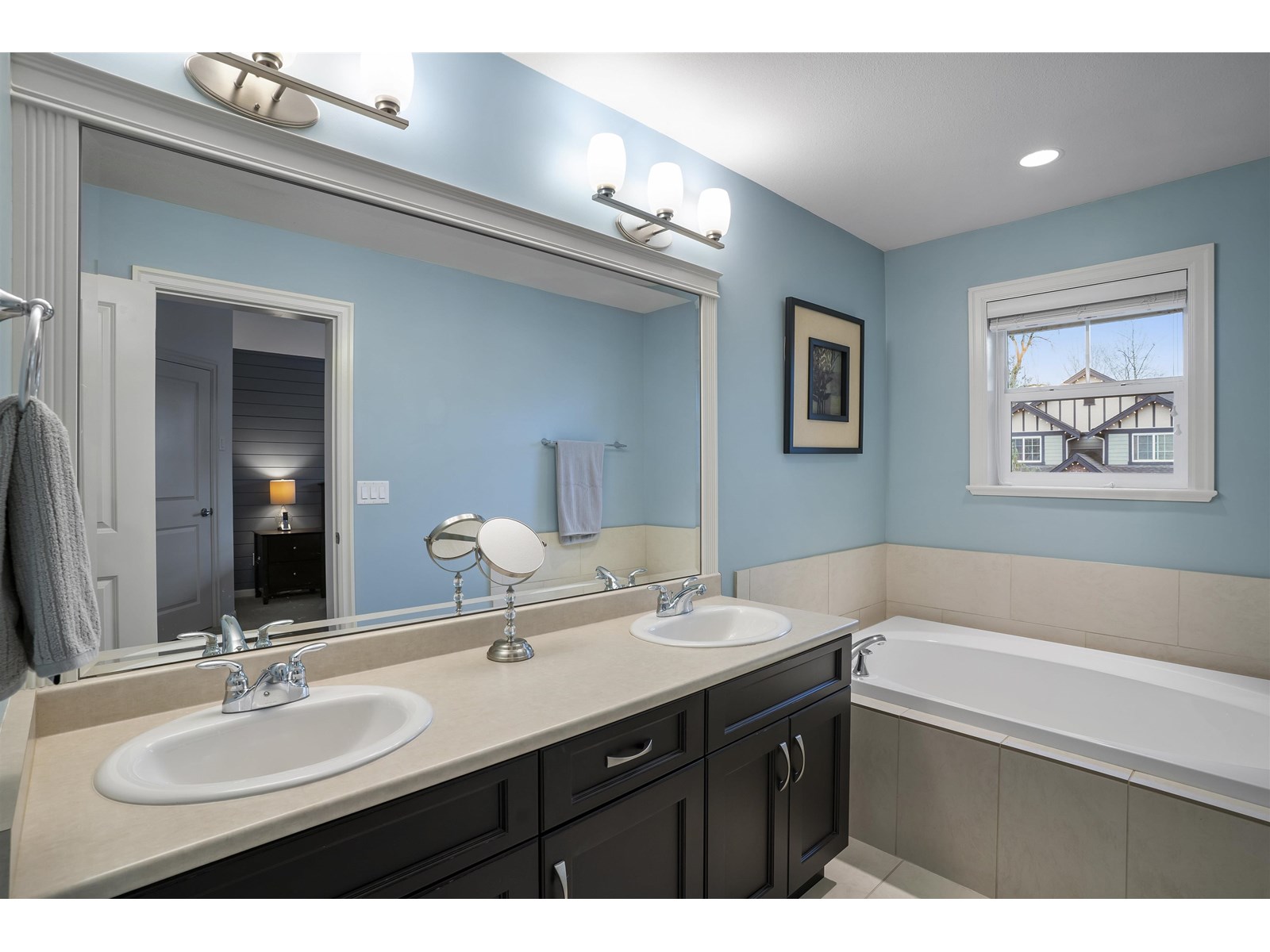 Photo 28 of 7065 208 A Street, Langley BC