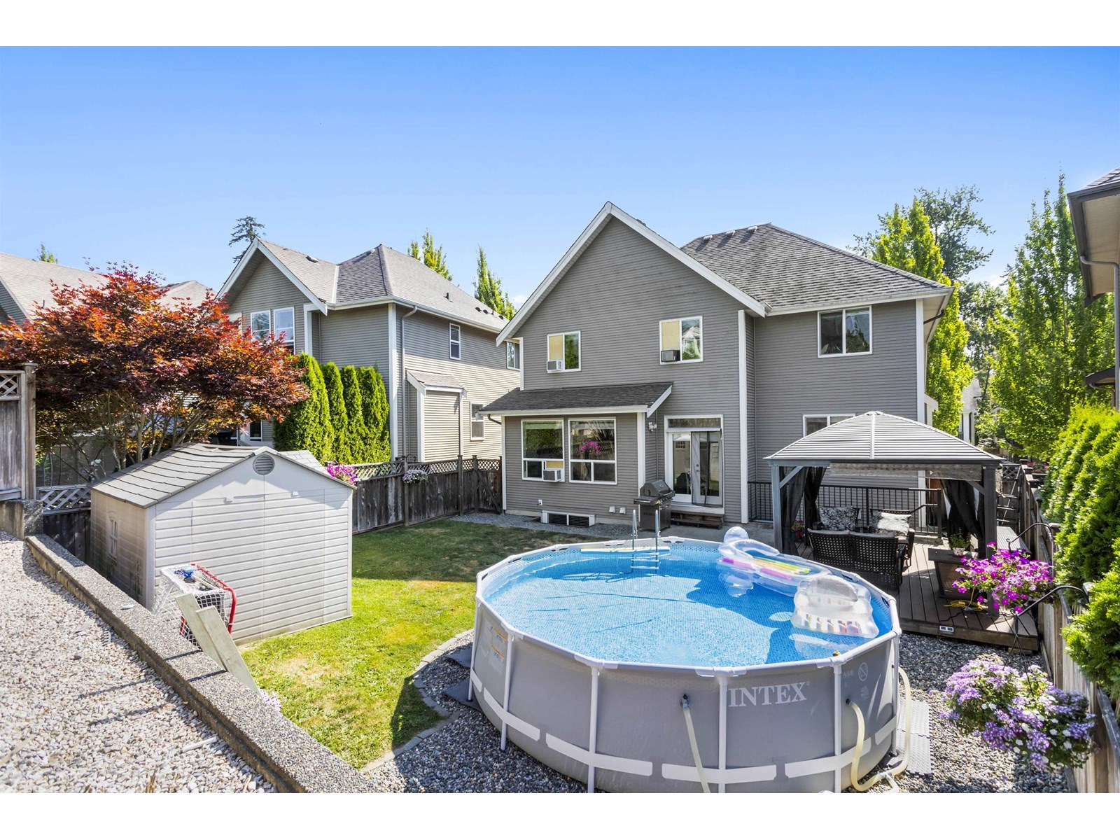 Photo 8 of 7065 208 A Street, Langley BC