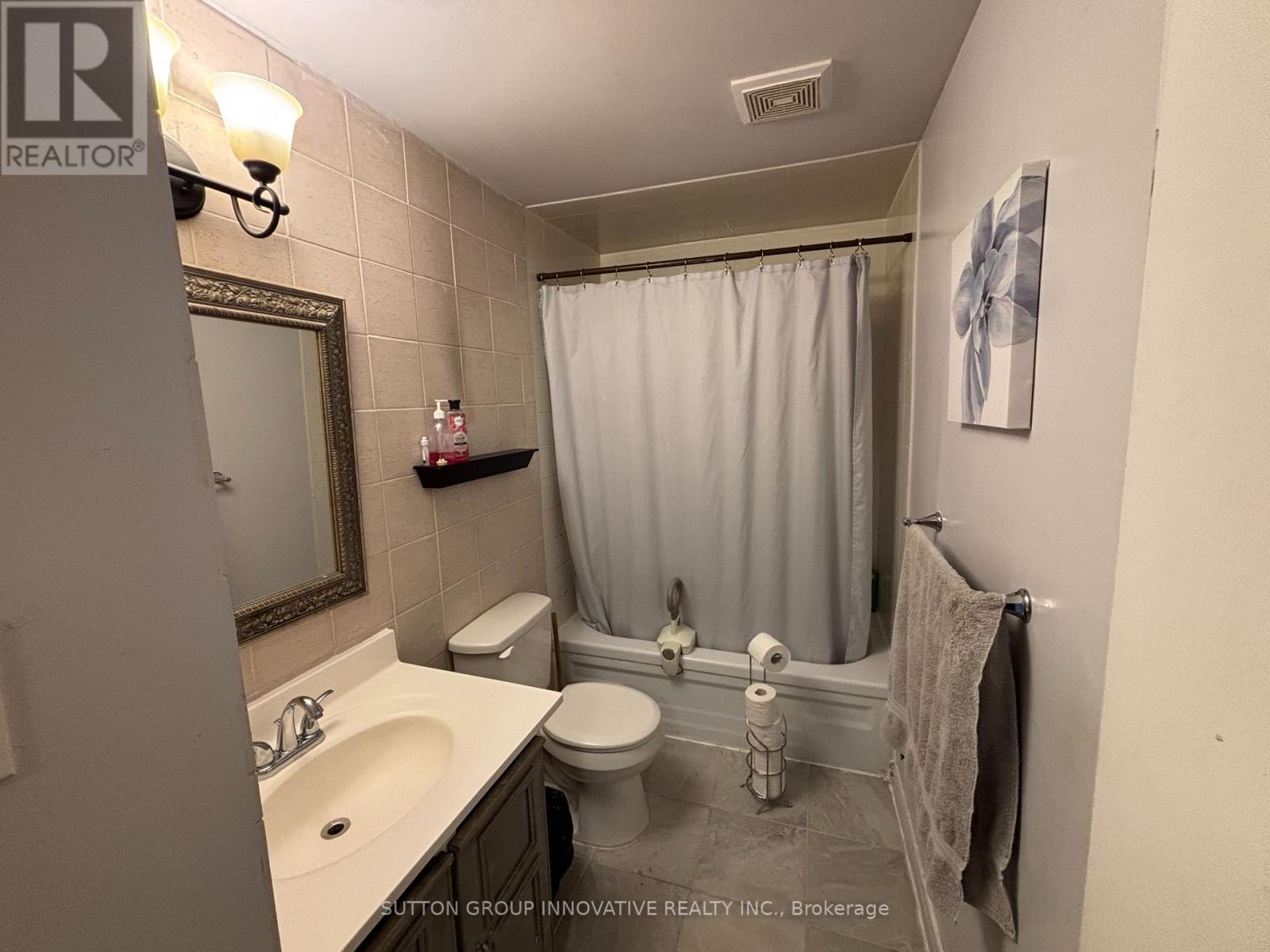 Photo 47 of 657 Upper Wentworth Street, Hamilton ON