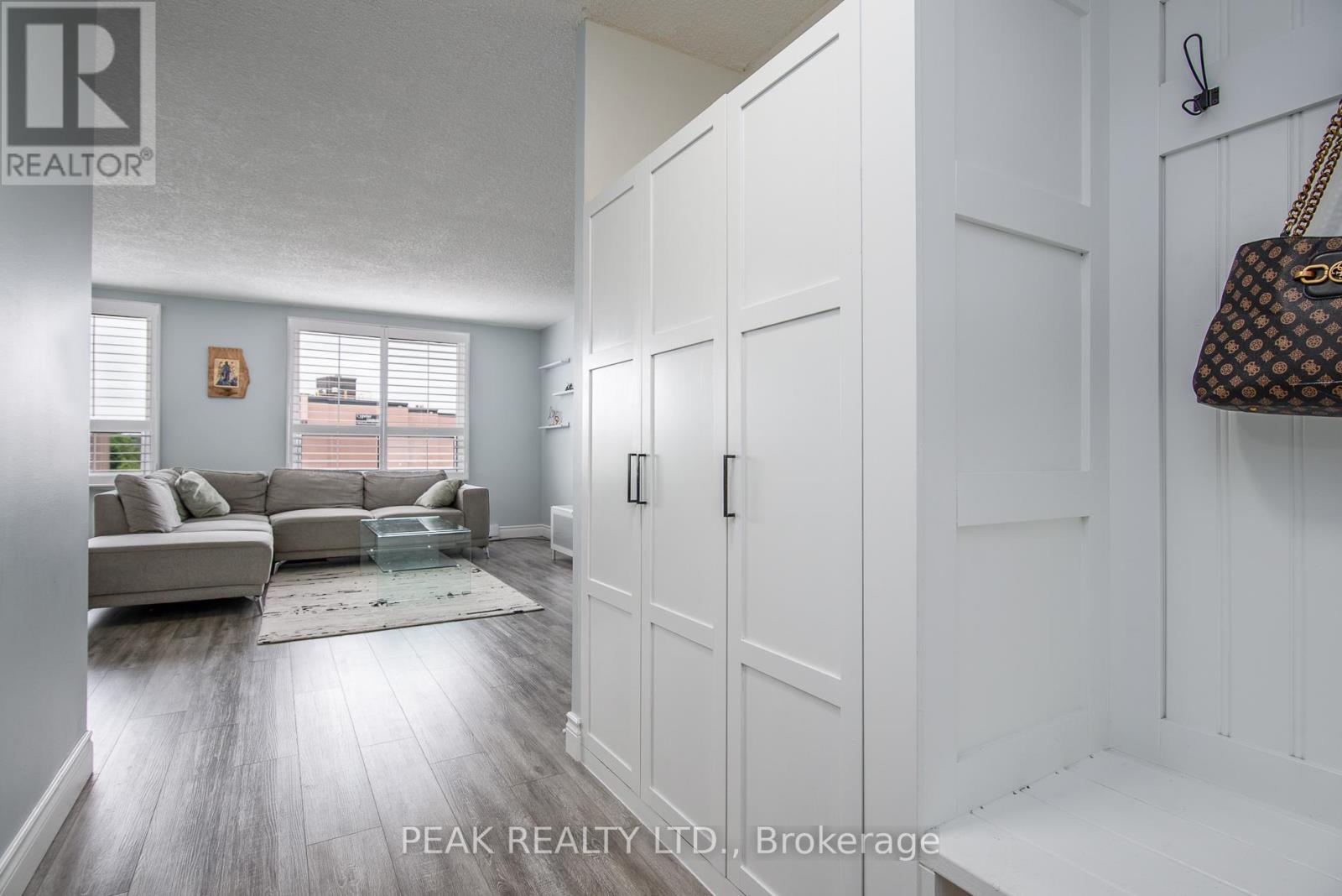 Photo 19 of 611 18 Holborn Court, Kitchener ON