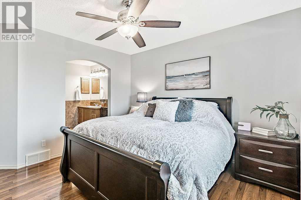 Photo 6 of 105 Cimarron Park Circle, Okotoks AB