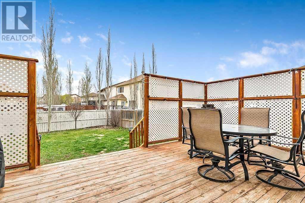 Photo 10 of 105 Cimarron Park Circle, Okotoks AB