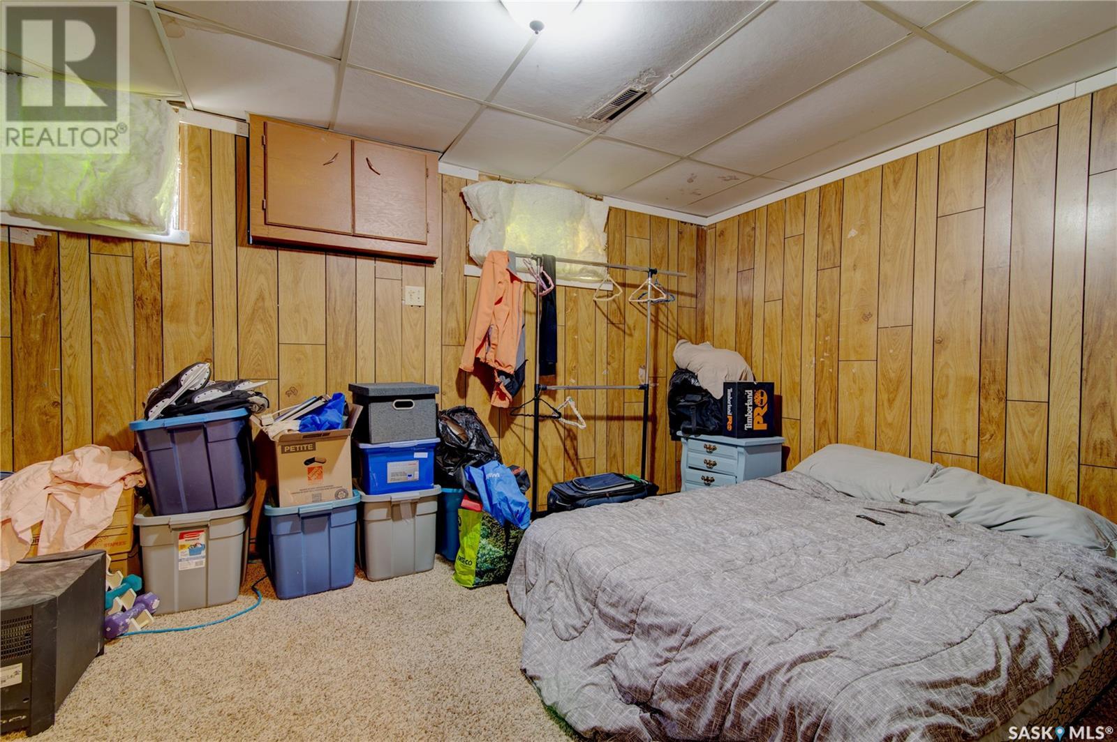 Single Family House Bungalow for Sale in  Horace STREET Regina 