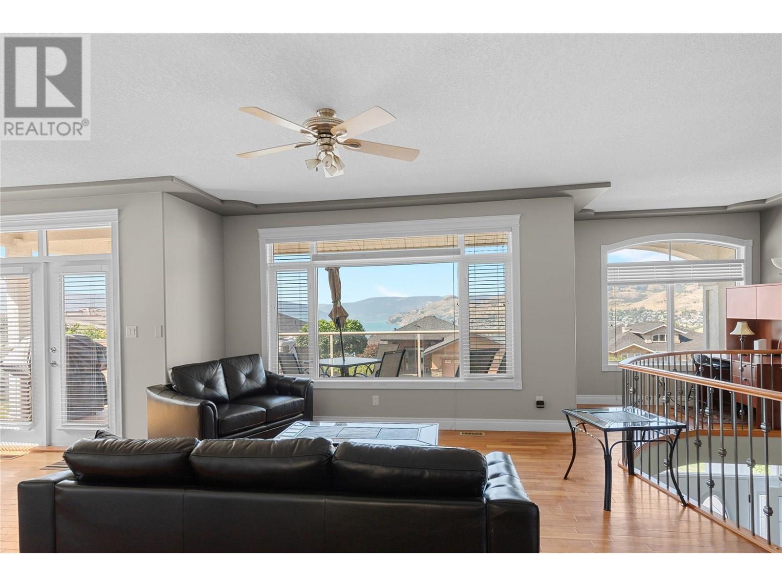 Photo 10 of 733 Mt York Drive, Coldstream BC