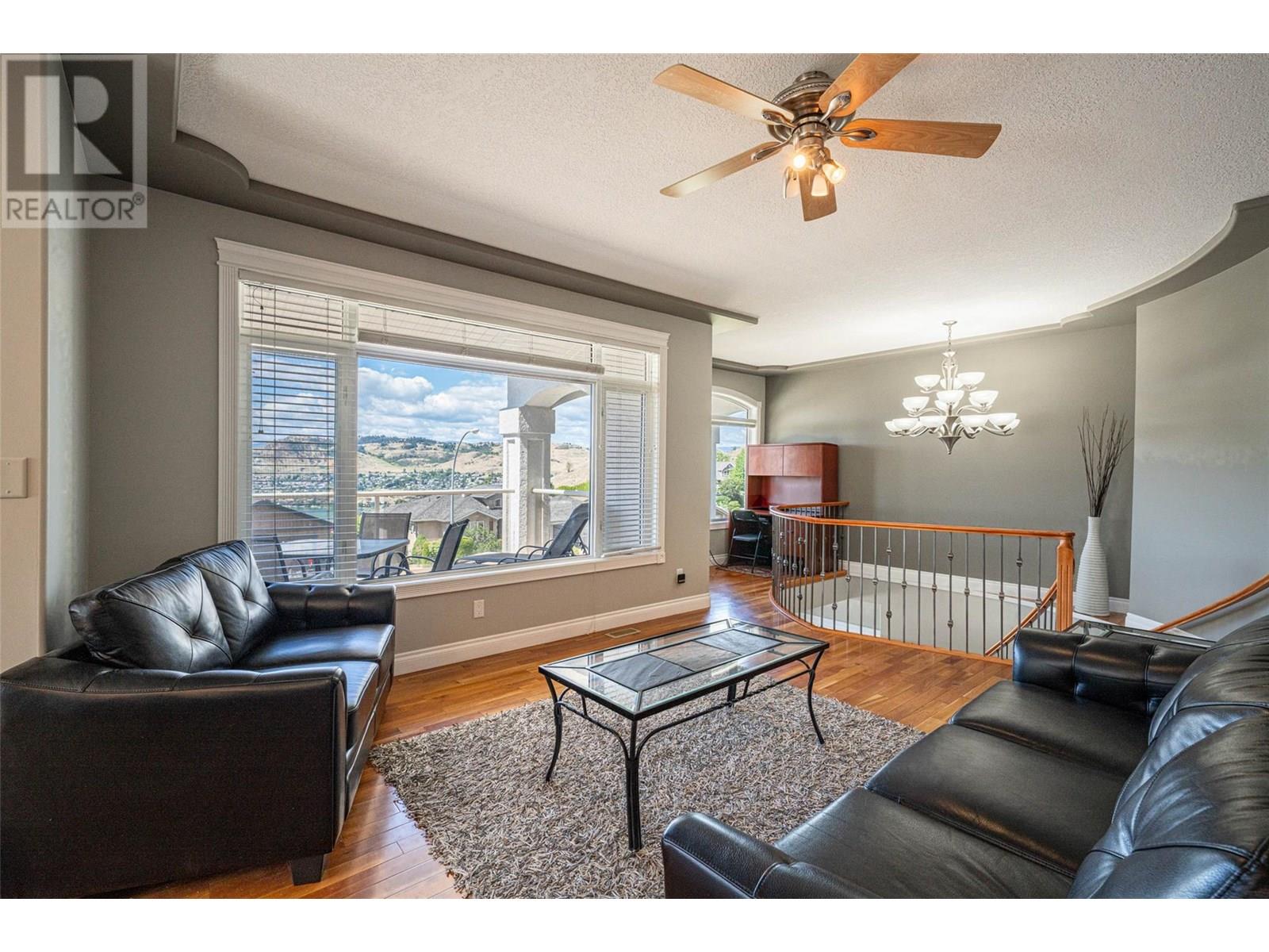 Photo 11 of 733 Mt York Drive, Coldstream BC