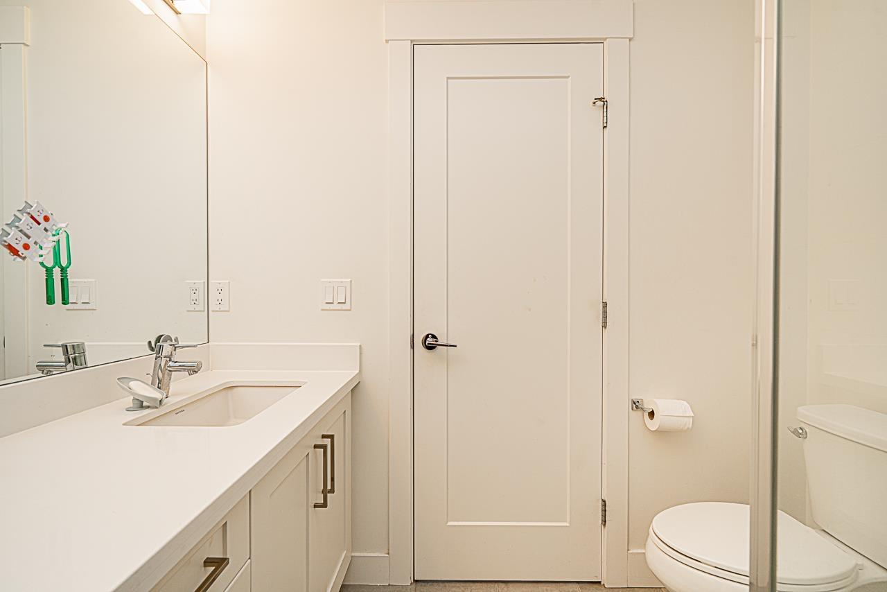 Photo 13 of 72 8570 204 Street, Langley BC