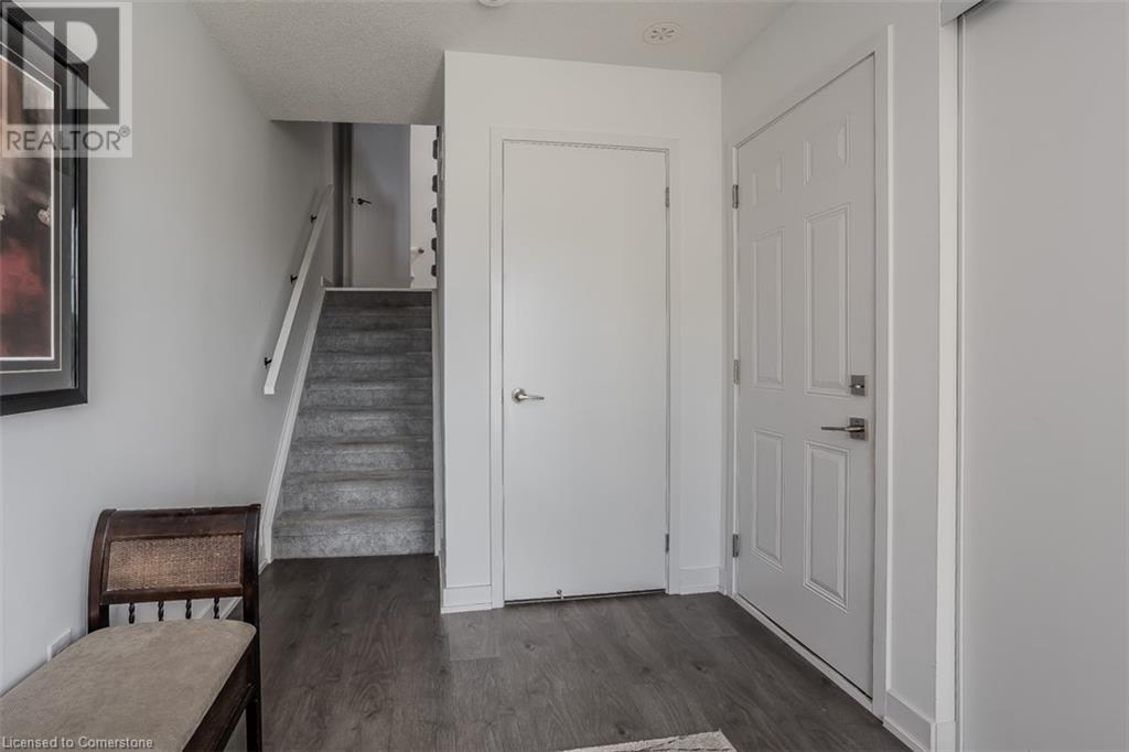 Photo 6 of 1121 Cooke Boulevard Unit 28, Burlington ON