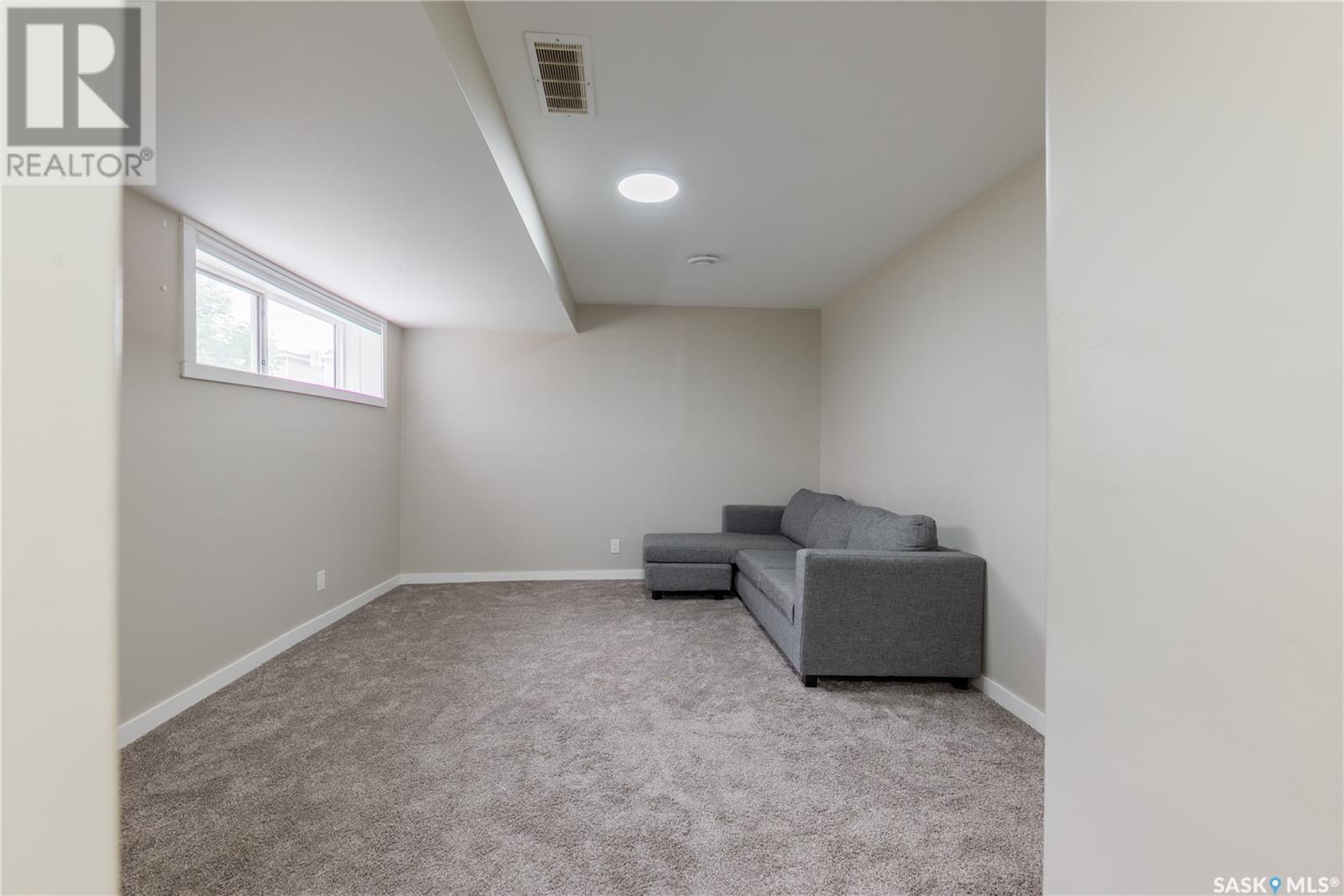 Photo 16 of A 3905 James Hill Road, Regina SK