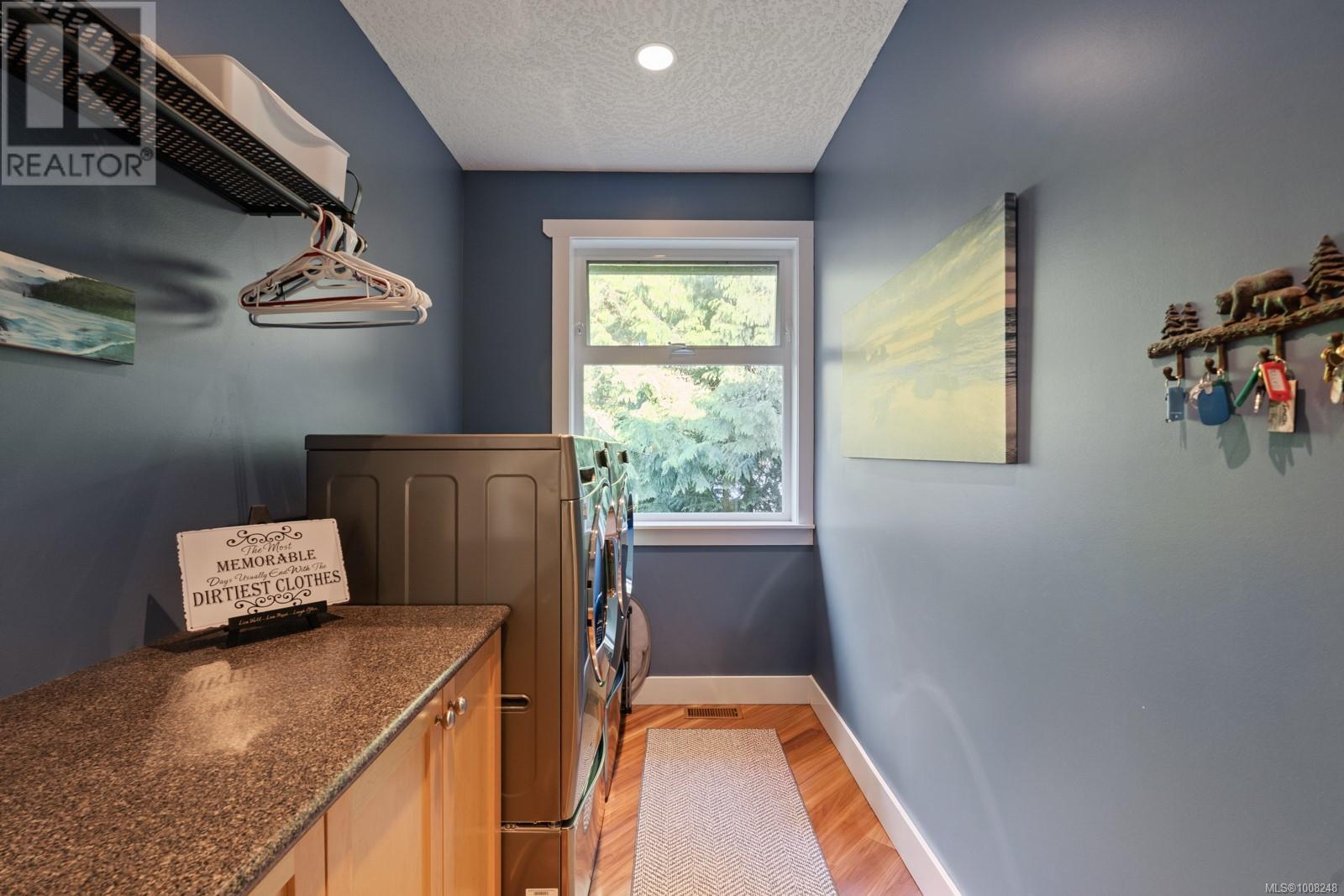 Photo 25 of 3035 Sarah Dr, Sooke BC