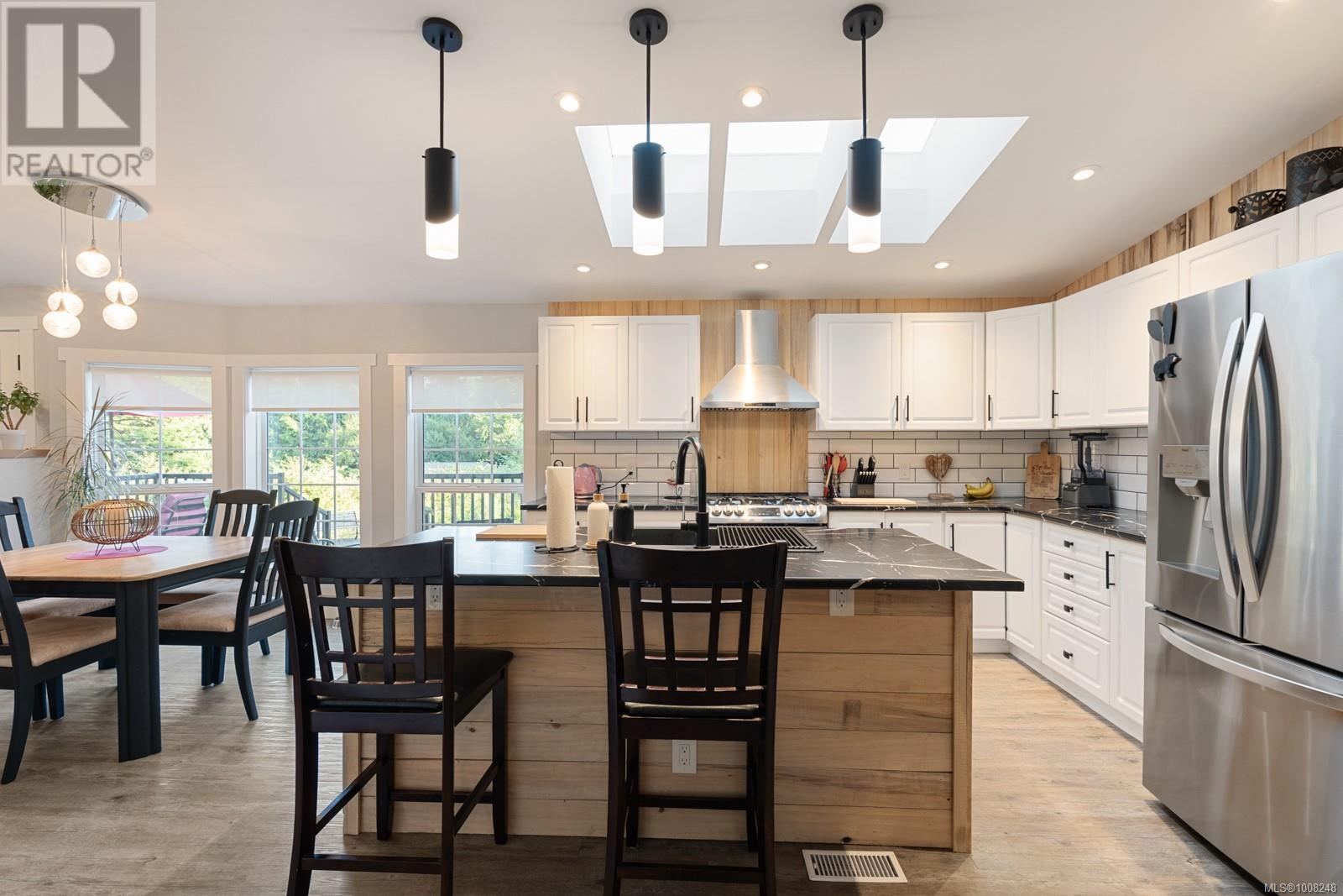 Photo 34 of 3035 Sarah Dr, Sooke BC