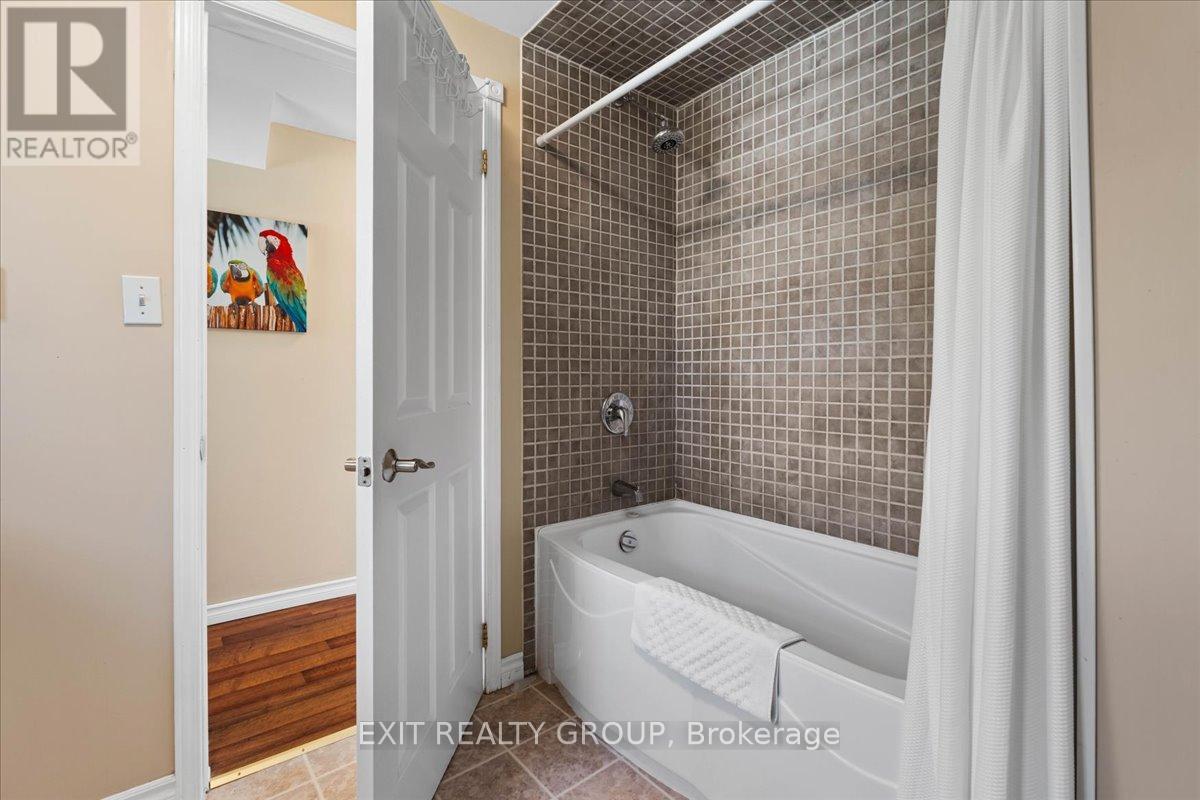 Photo 24 of 34 Alfred Street, Quinte West ON