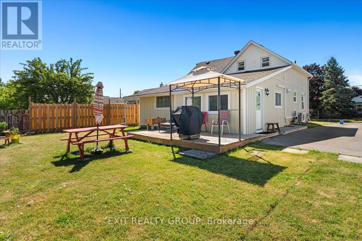 Photo 10 of 34 Alfred Street, Quinte West ON