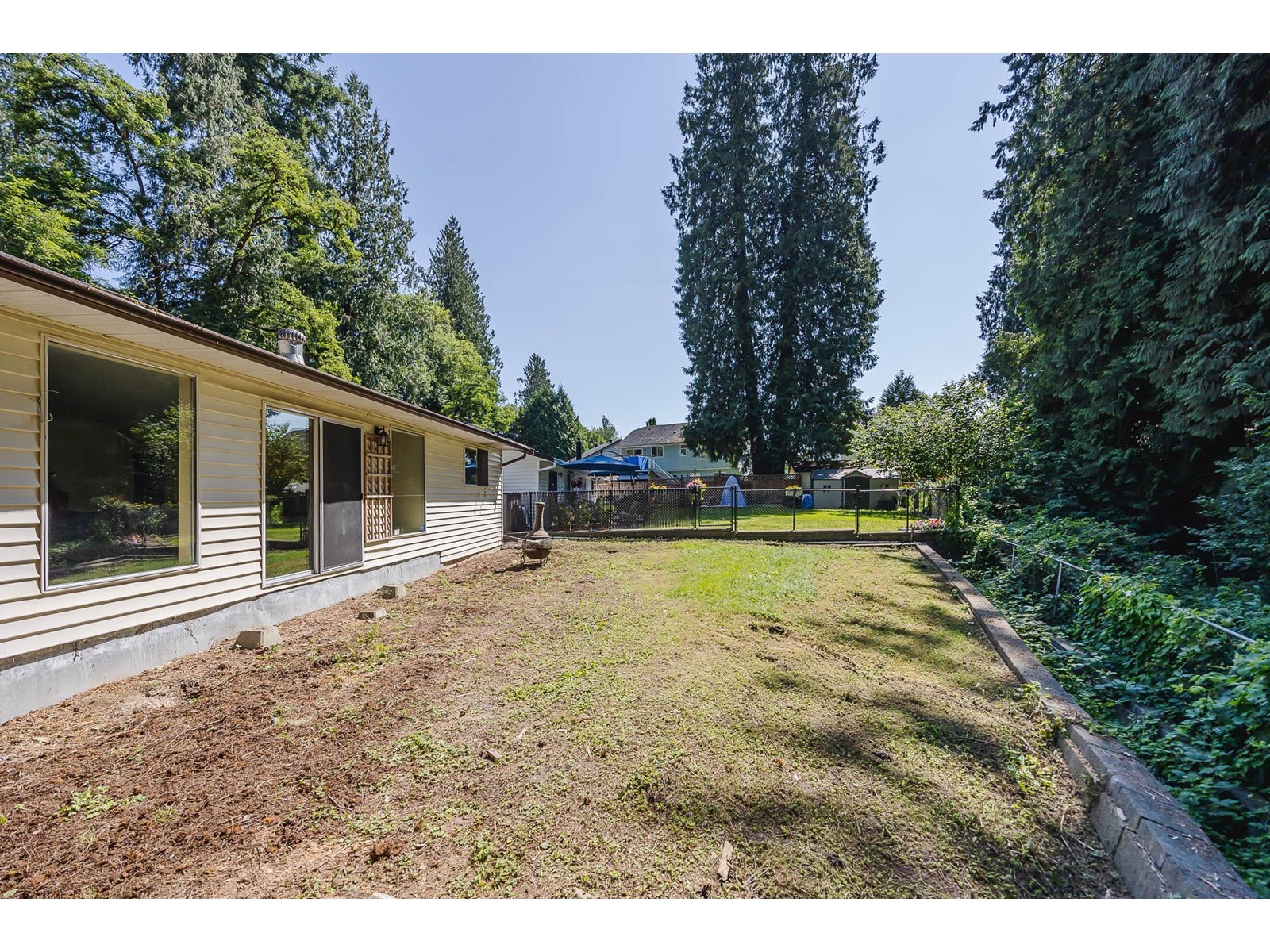 Photo 33 of 20928 96 Avenue, Langley BC