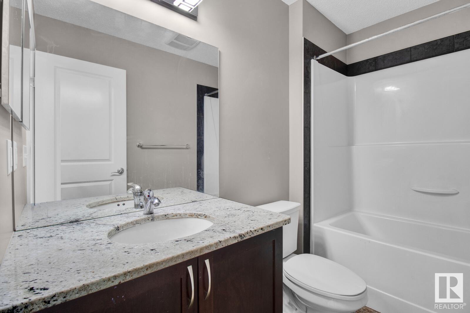 Photo 21 of 16540 131 St Nw, Edmonton AB