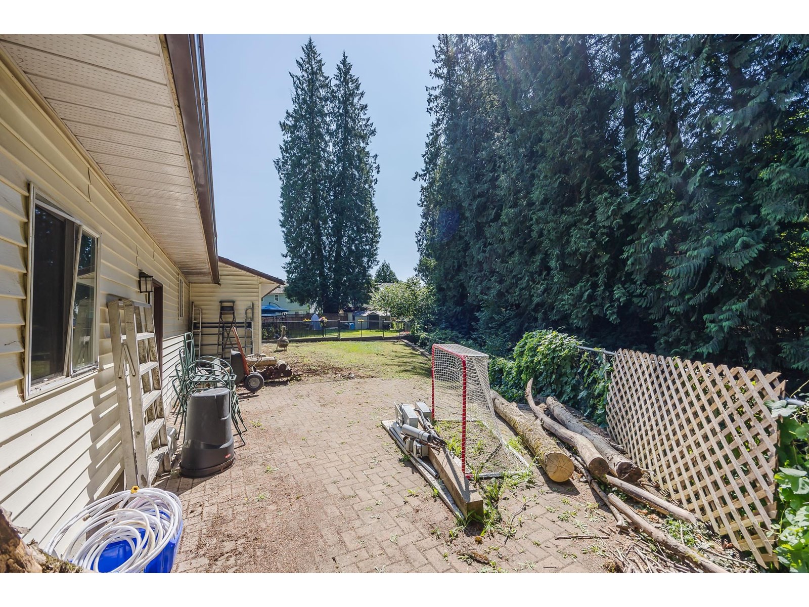 Photo 30 of 20928 96 Avenue, Langley BC
