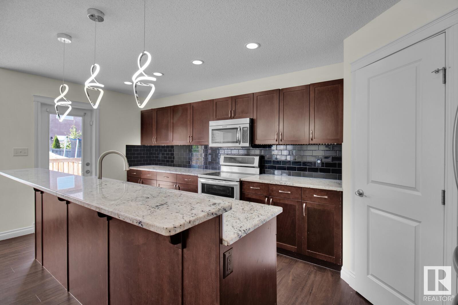 Photo 50 of 16540 131 St Nw, Edmonton AB
