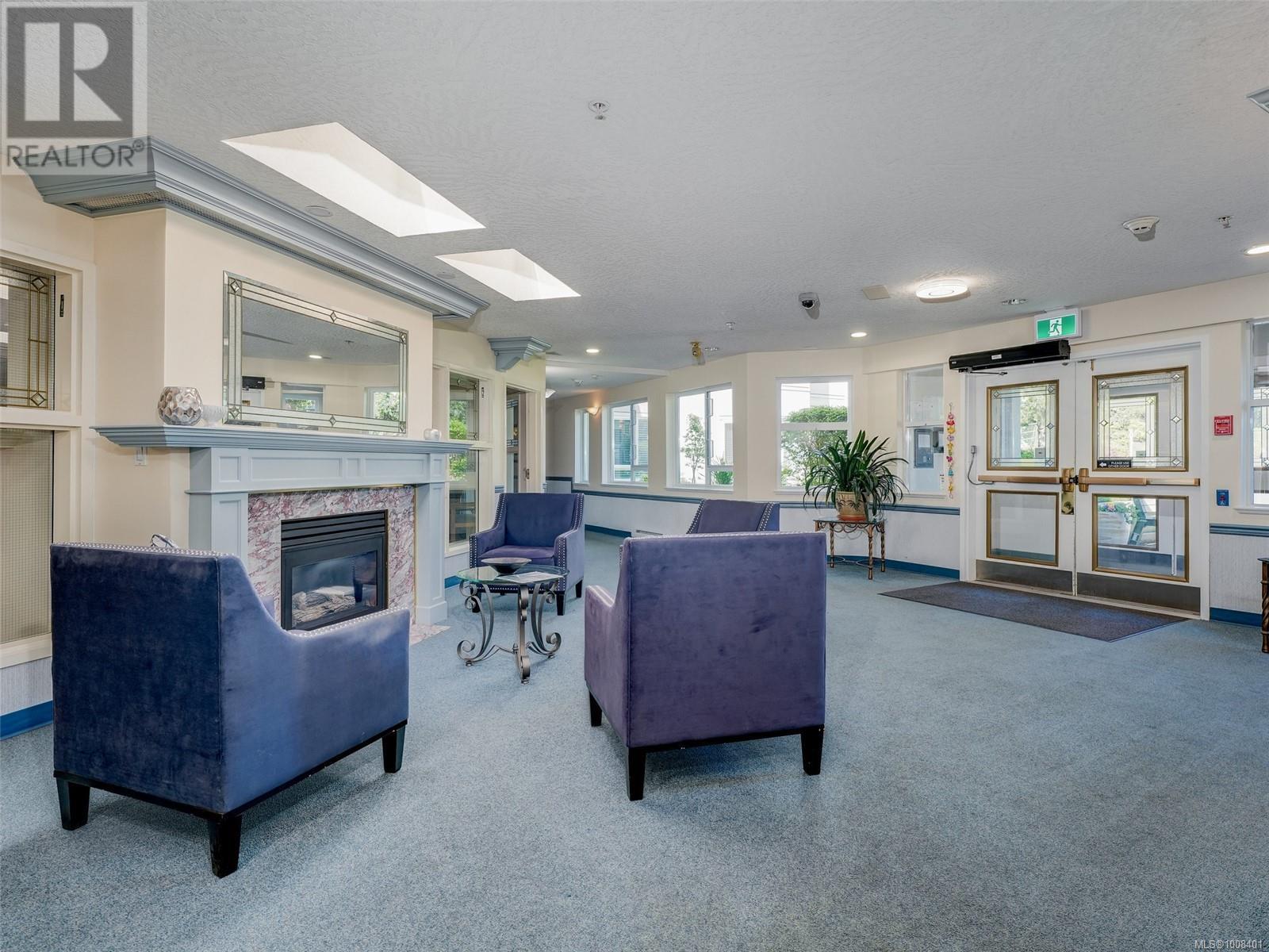 Photo 20 of 301 1521 Church Ave, Saanich BC