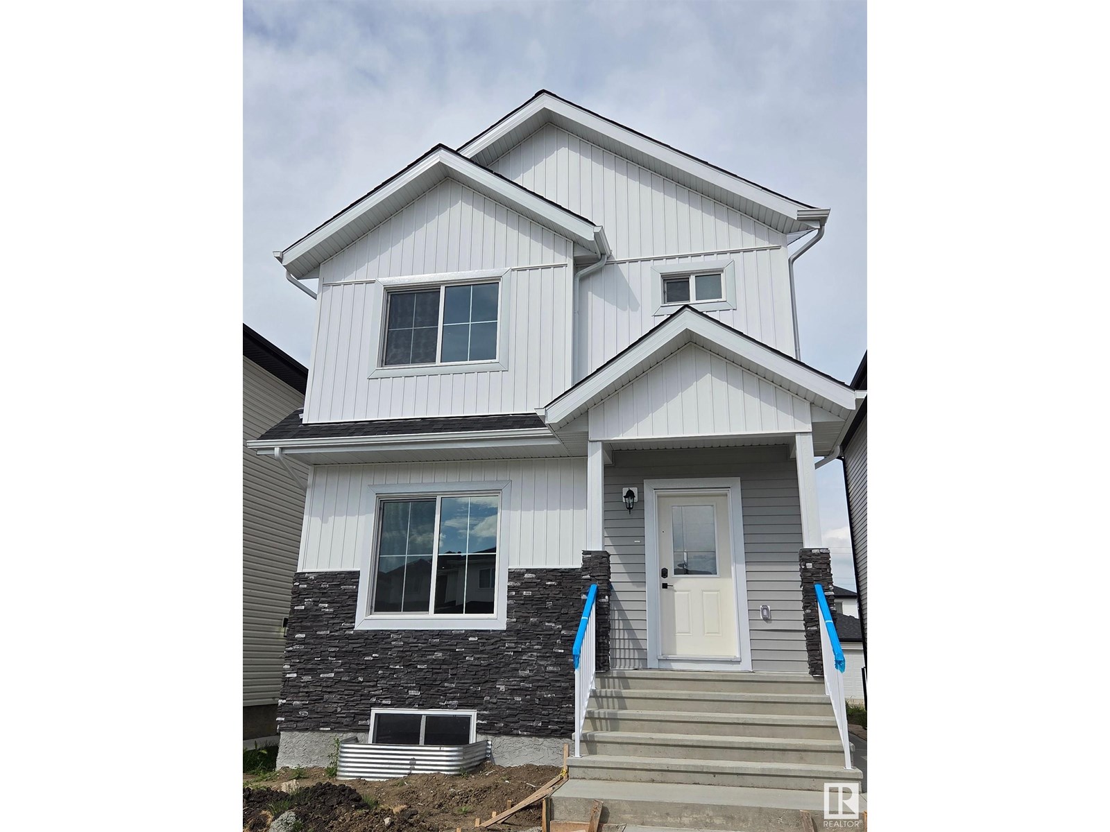 Photo 1 of 50 Wyatt Rdg, Fort Saskatchewan AB