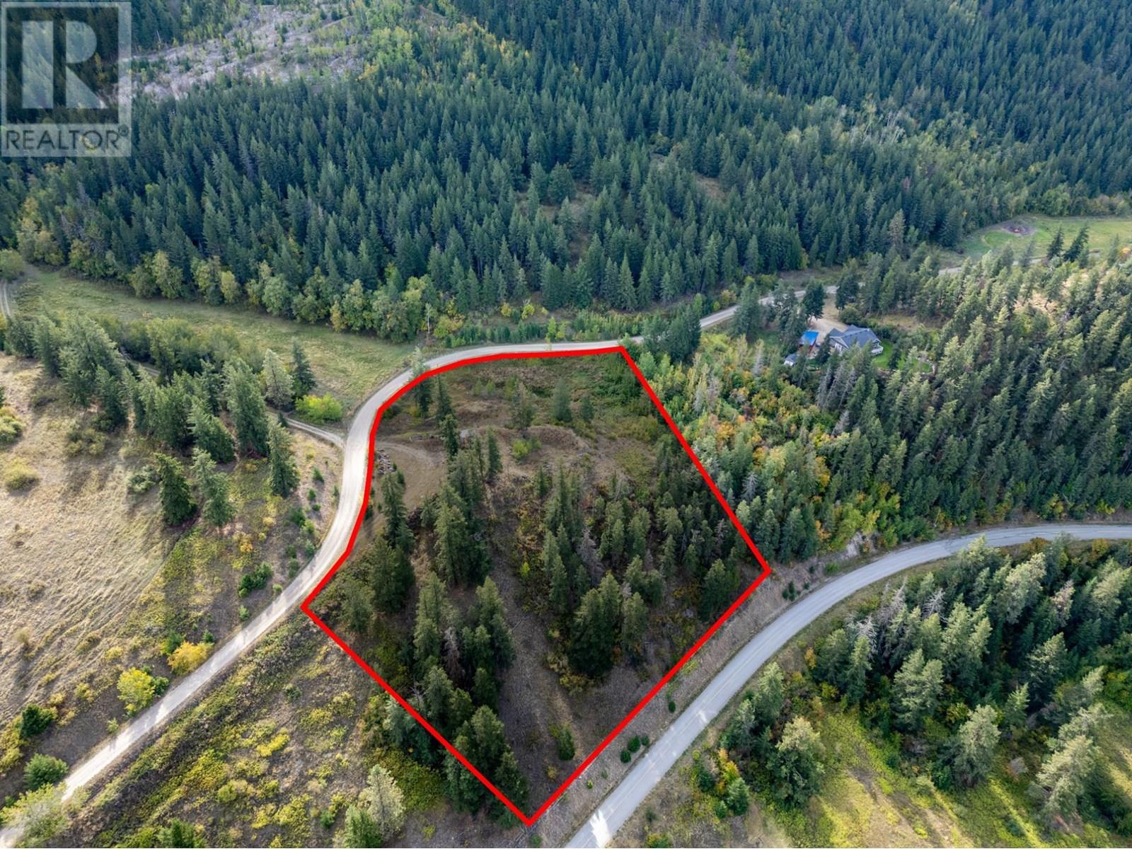 7 RIVERWIND Drive, Chase