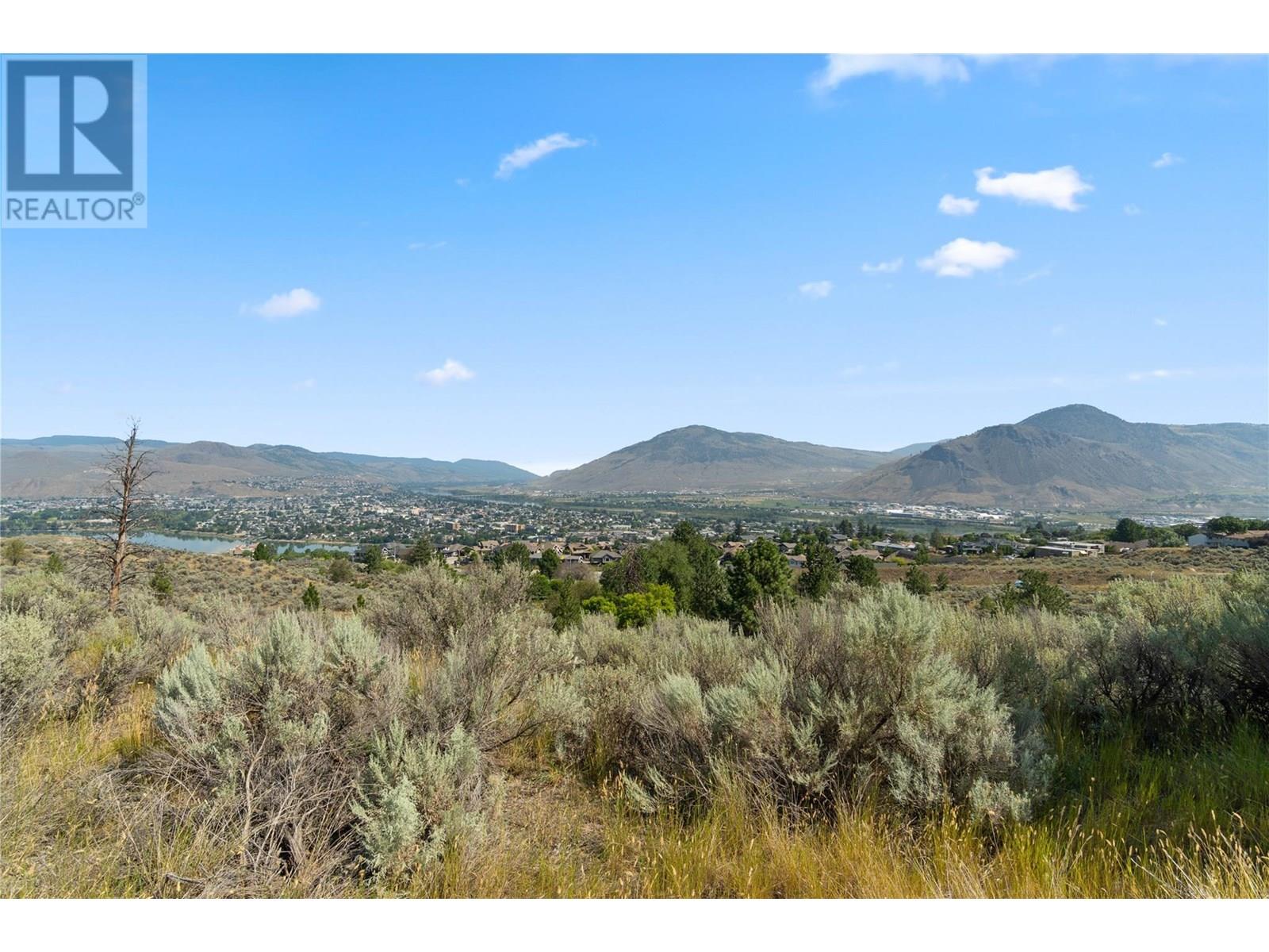 885 UNIVERSITY Drive Unit# 114, Kamloops