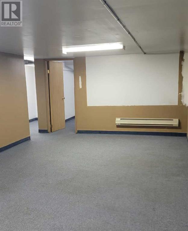 Photo 12 of 5004 51 Ave, Ponoka AB