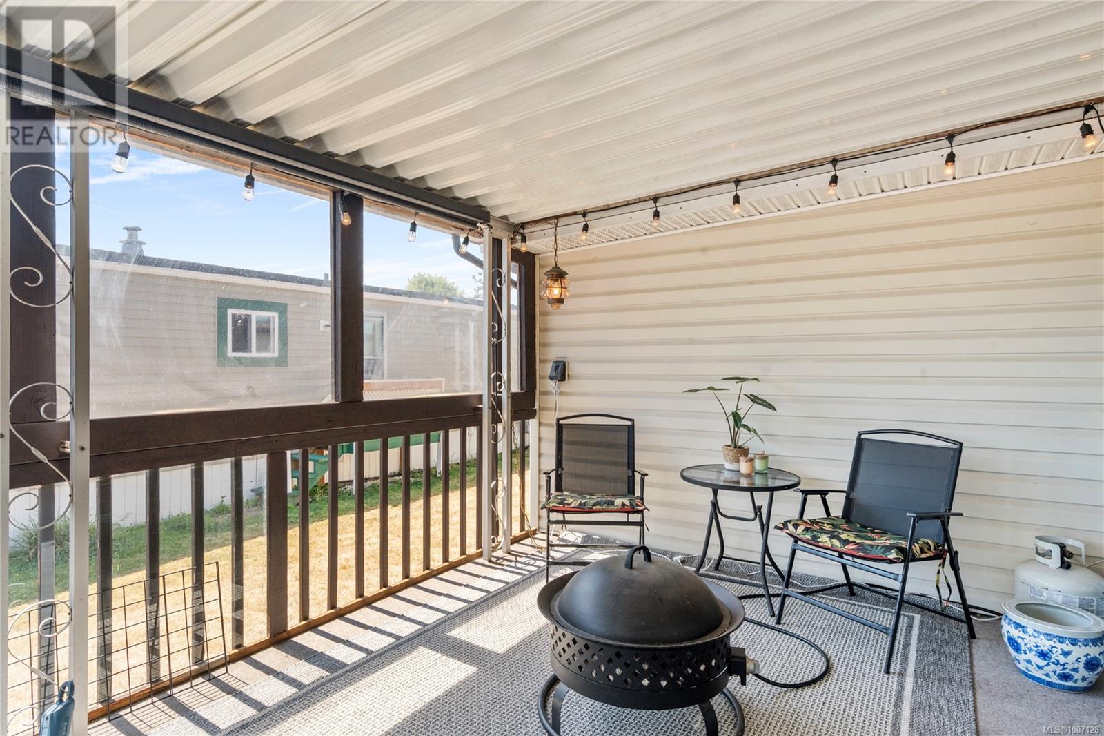 Photo 34 of 12 450 Stanford Ave E, Parksville BC