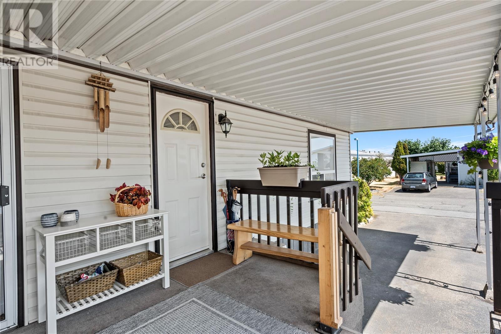 Photo 35 of 12 450 Stanford Ave E, Parksville BC