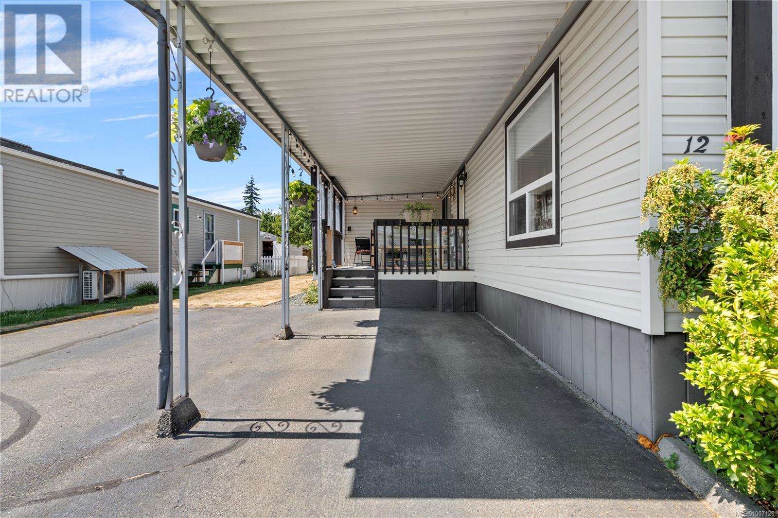 Photo 36 of 12 450 Stanford Ave E, Parksville BC