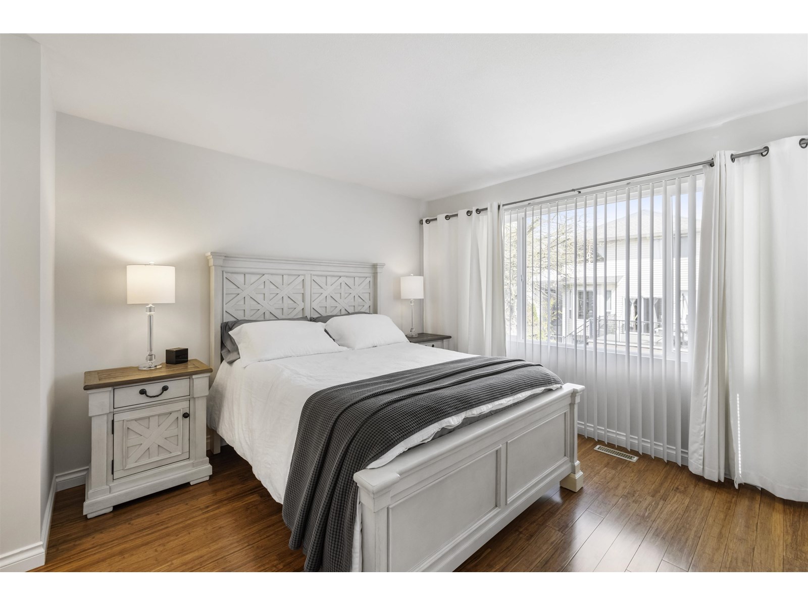 Photo 18 of 8898 216 Street, Langley BC