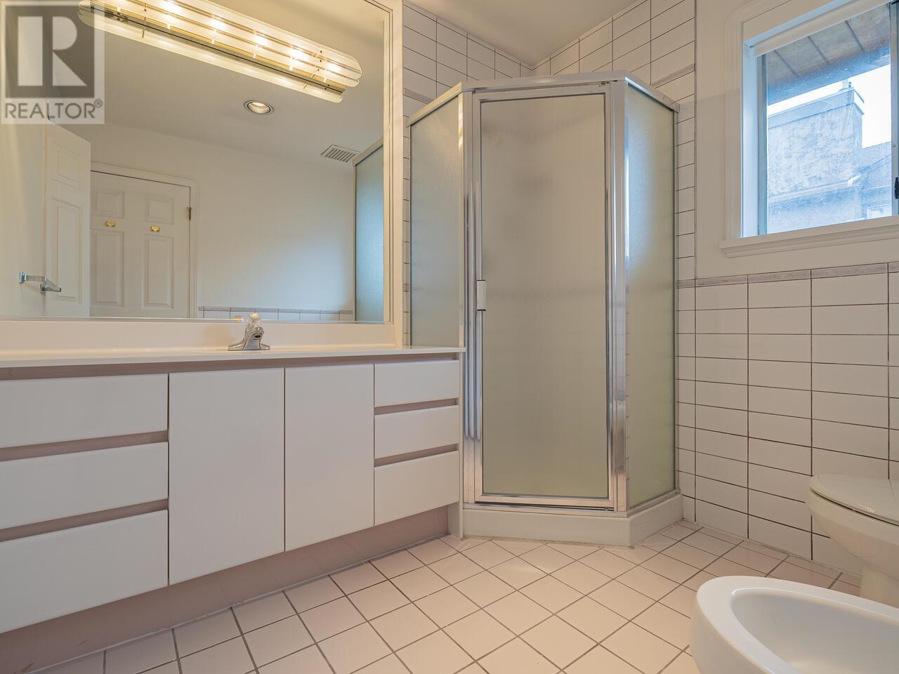 Photo 8 of 65 5380 Smith Drive, Richmond BC