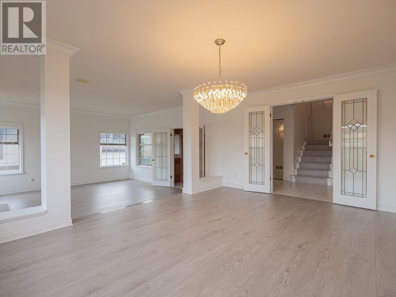 Photo 3 of 65 5380 Smith Drive, Richmond BC
