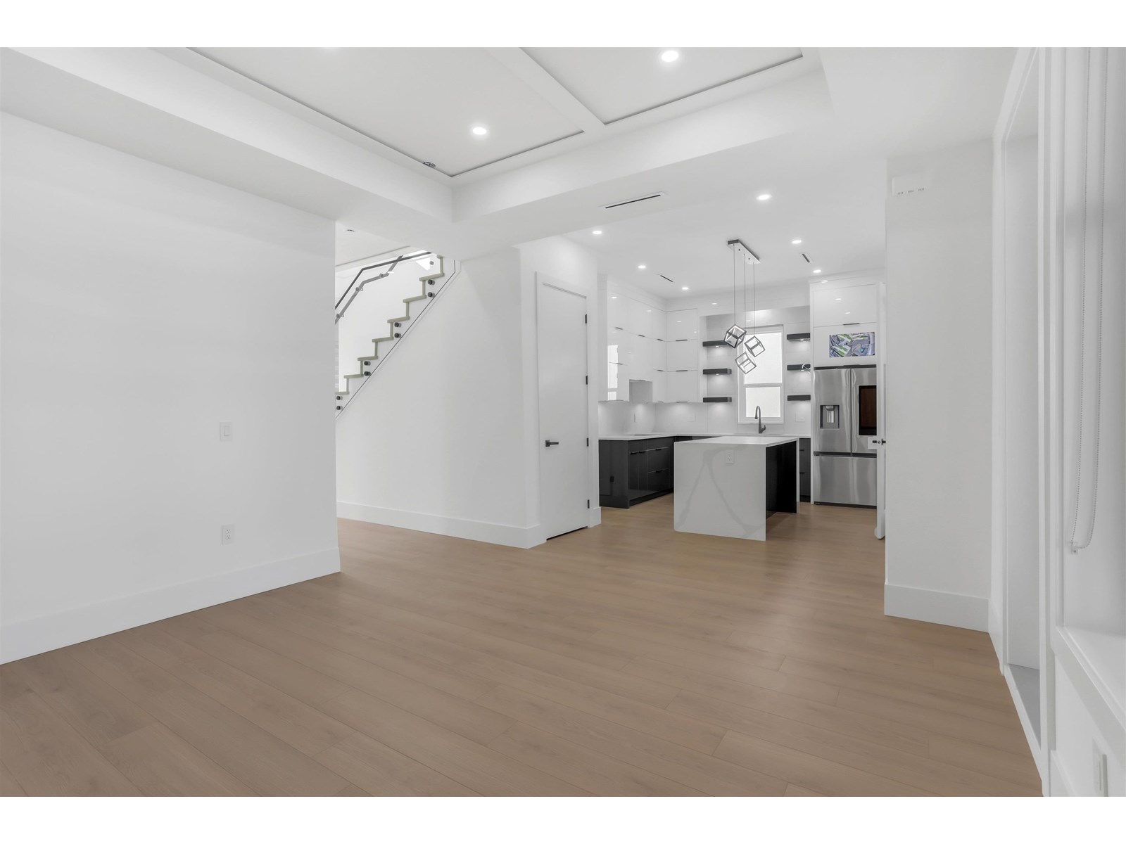 Photo 6 of 14775 68 A Avenue, Surrey BC