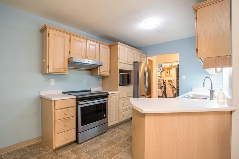 Photo 15 of 305 1220 Fir Street, White Rock BC