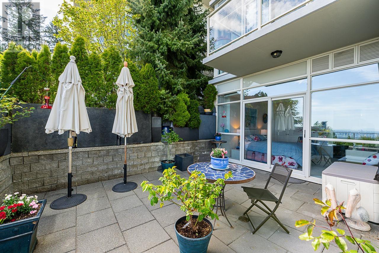 Photo 19 of 103 2210 Chippendale Road, West Vancouver BC
